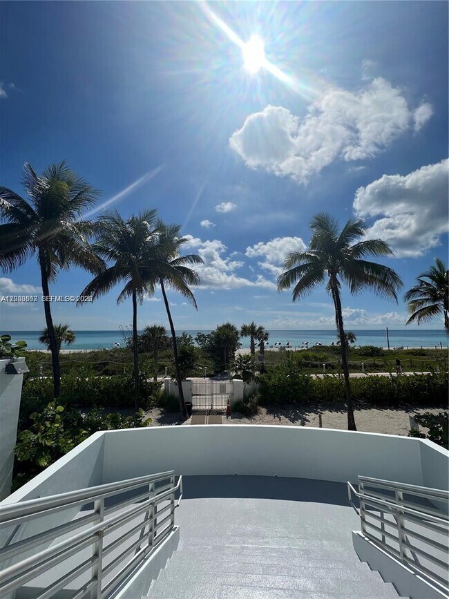 Building Photo - 5161 Collins Ave
