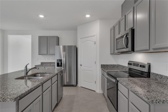 Building Photo - 3313 Mystic Pond Lp