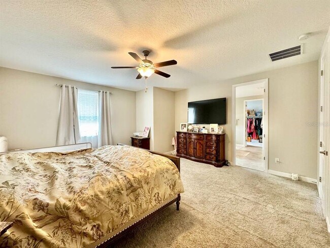 Building Photo - 2854 Hilliard Dr