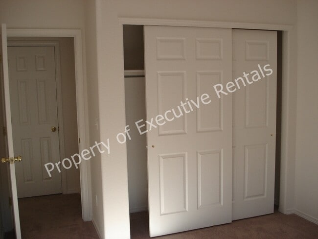 Building Photo - 4604 Pyramid Peak Dr