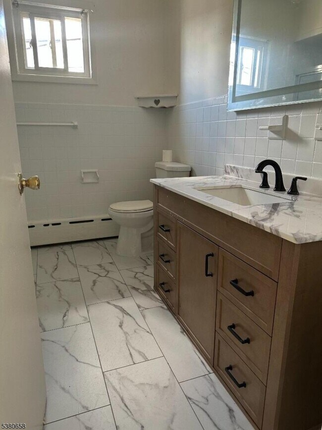 Building Photo - 296 Preakness Ave