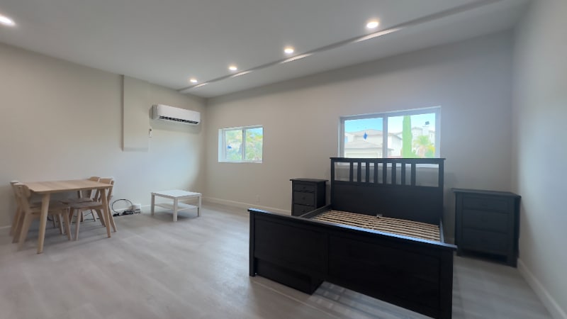 Building Photo - 39391 Tiburon Dr