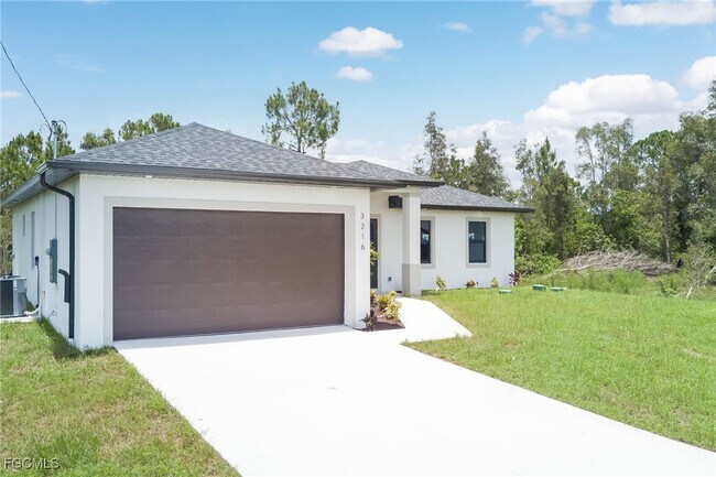 Building Photo - 3216 40th St SW