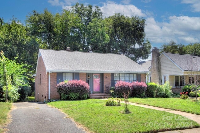 Building Photo - 629 Grandin Rd