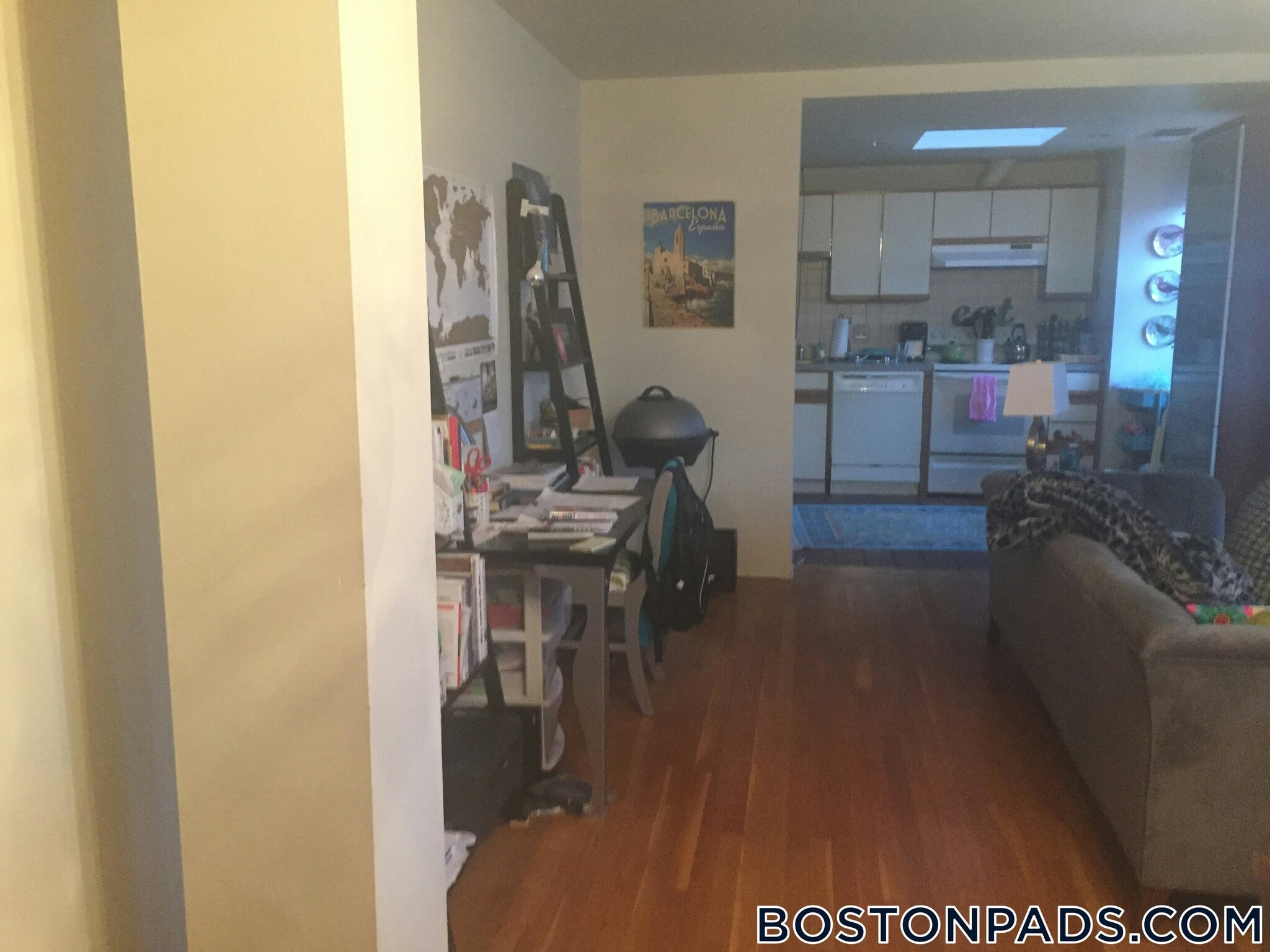 Building Photo - 108 Gainsborough St