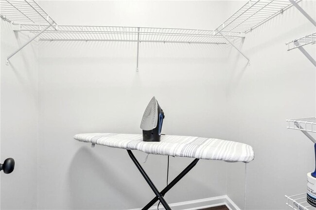 Building Photo - 5161 Madison Green Dr SW