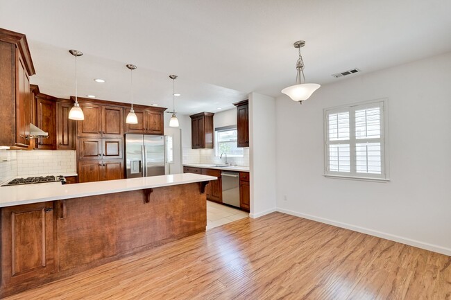 Building Photo - 1940's Quaint 2 Bedroom Single Story Home off of Hedding Street with Modern Amenities & Great Bac...
