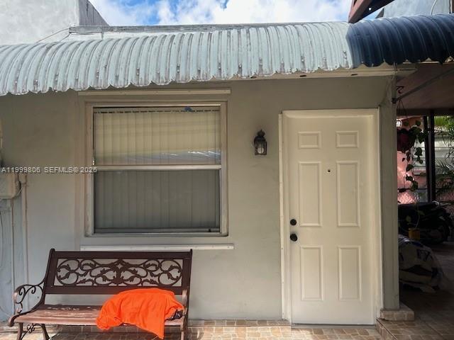 Building Photo - 2250 SW 11th St