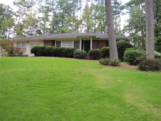 Primary Photo - 3490 Sexton Woods Dr