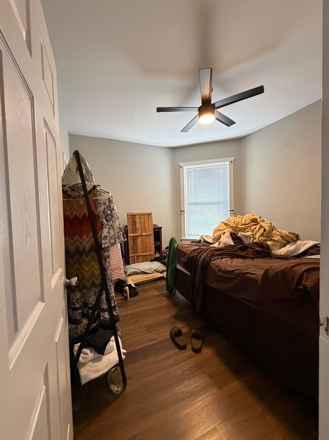 Building Photo - 3339 W Adams St