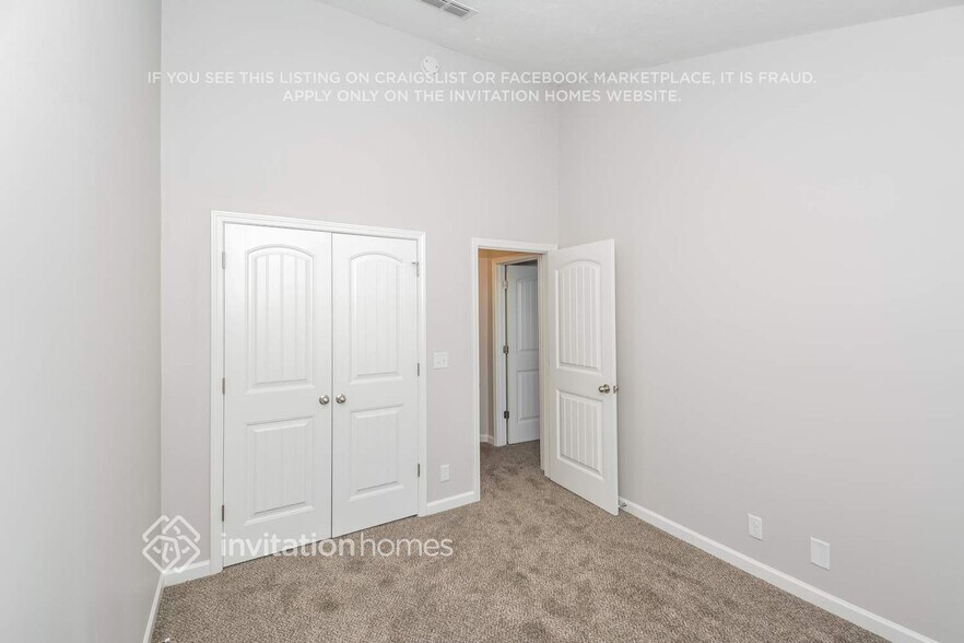 Building Photo - 3537 Nightshade Dr