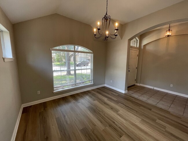 Building Photo - 10025 Mount Rainier Dr