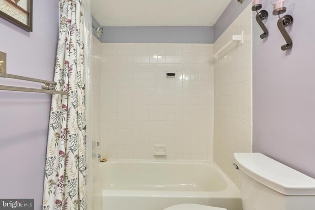 Building Photo - 8302 Tobin Rd