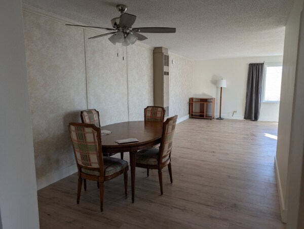 Building Photo - 132 S Michigan Ave