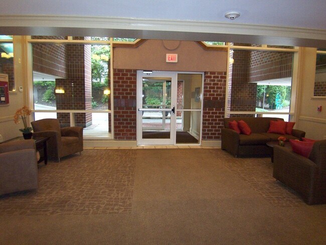 Building Photo - 1 Watermill Pl