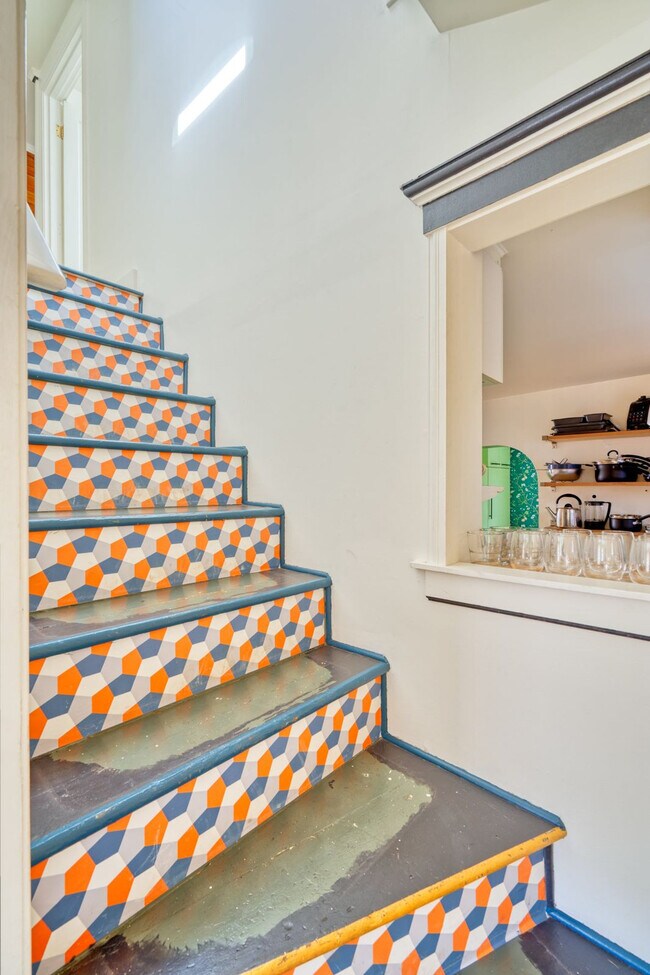 Building Photo - 1235 N Prescott St