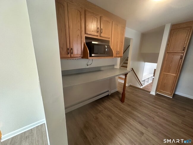 Building Photo - 161 Brion Dr