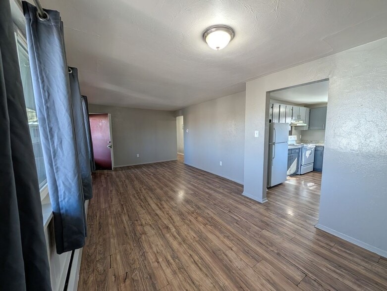 Building Photo - 7095 W 13th Ave