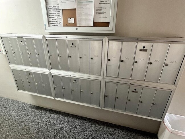 Building Photo - 4606 W Gray St