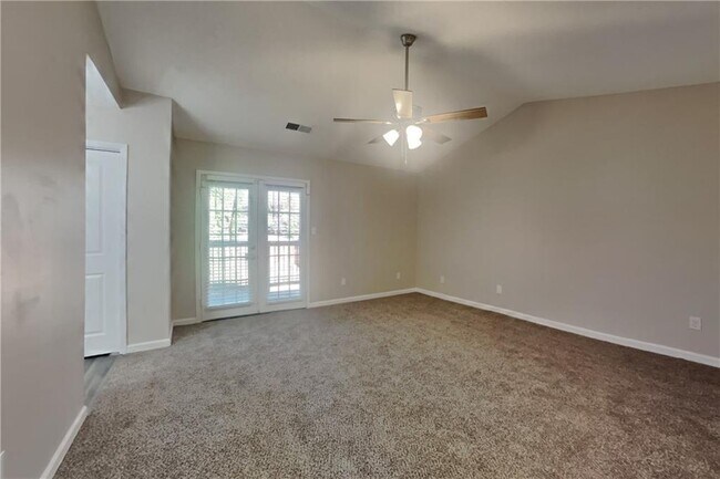 Building Photo - 4901 Duncan Wood Dr