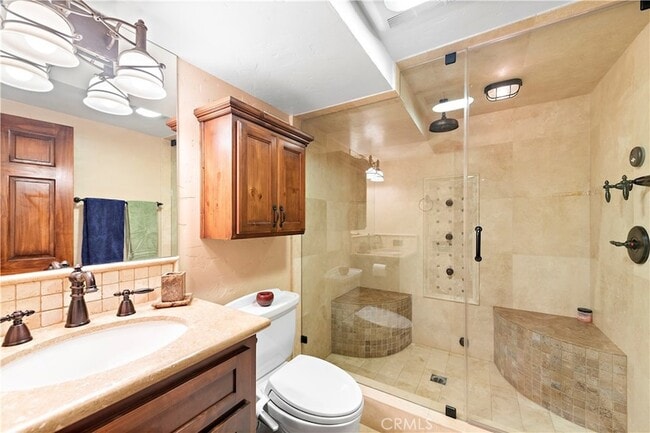 Building Photo - 400 Cottage Grove Rd