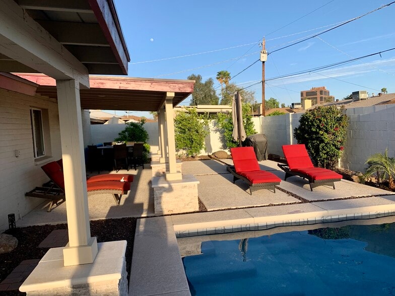 Backyard covered patios - 1207 E Loyola Dr