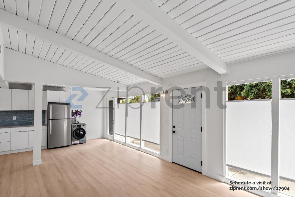 Building Photo - 4201 Ruthelma Ave