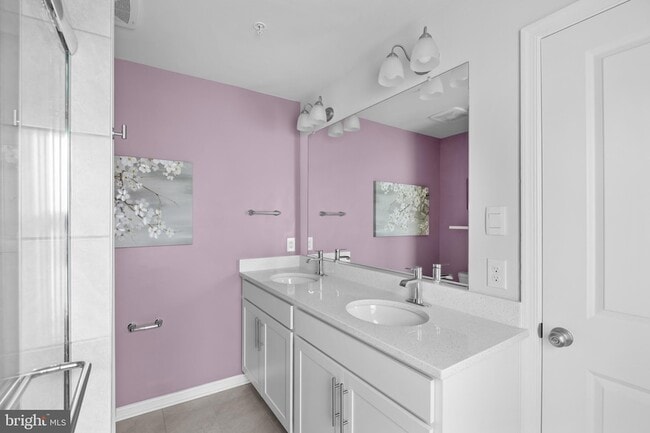 Building Photo - 813 Bond St