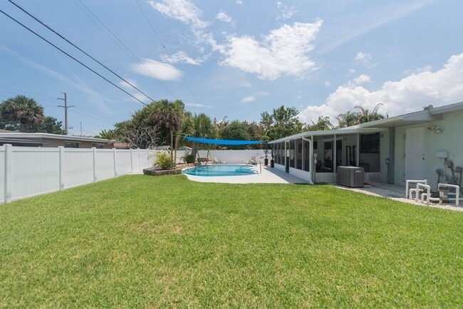 Building Photo - New Pool Home Rental Listing in Palm Bay Florida!