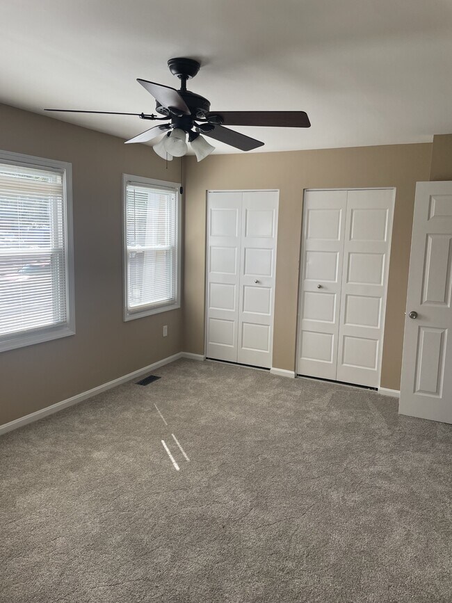 Building Photo - 2214 Anvil Ln