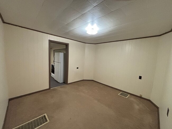 Building Photo - 250 Park Ave