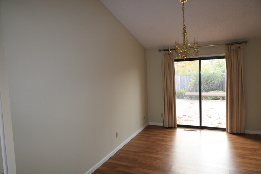 Building Photo - 1413 Cortez Ct