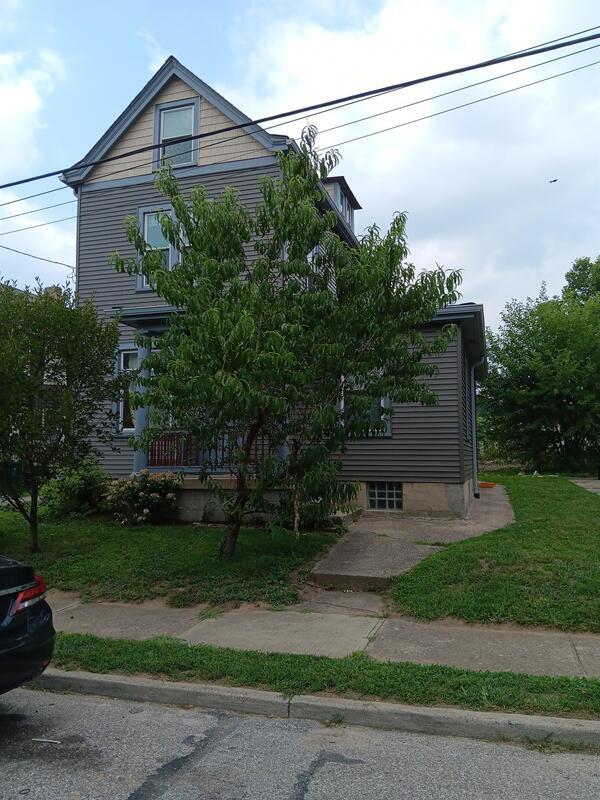 Building Photo - 26 Kessler Pl