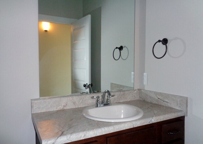 Building Photo - Beautiful Home for Rent in Tuscaloosa... Available to View with 48-hour Notice!!!