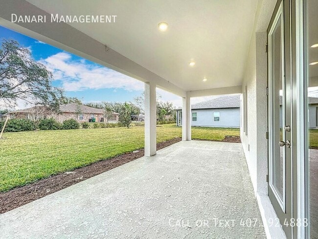 Building Photo - 1679 Meadowlark Dr