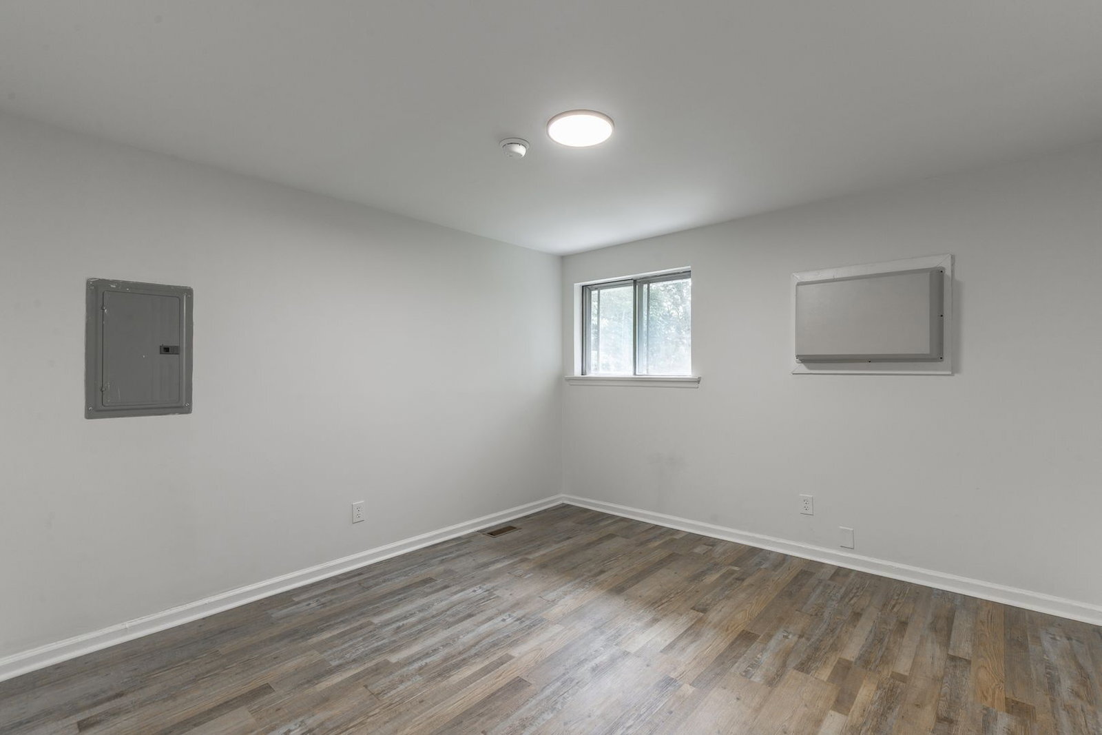 Building Photo - 2171 Dugan St