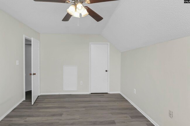 Building Photo - 600 Hulon Cir
