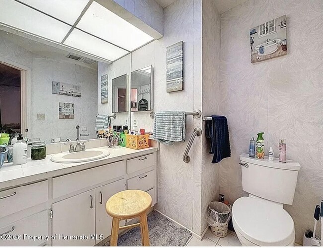Building Photo - 7569 Heather Walk Dr