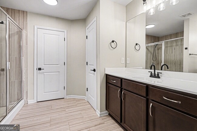 Building Photo - 5873 Keystone Ln