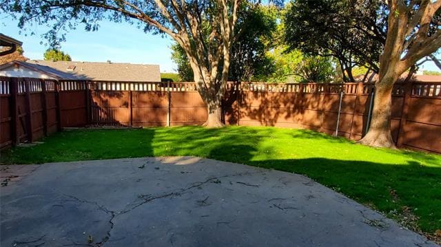 Building Photo - 8440 Willow Creek Dr