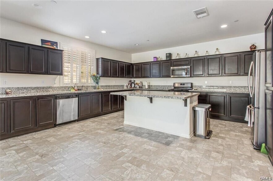 Building Photo - 7145 Almandine Wy