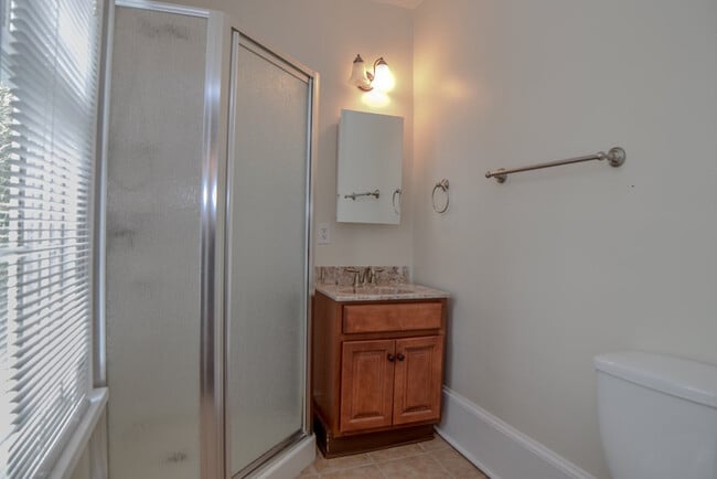 Building Photo - 105 Florence St NW