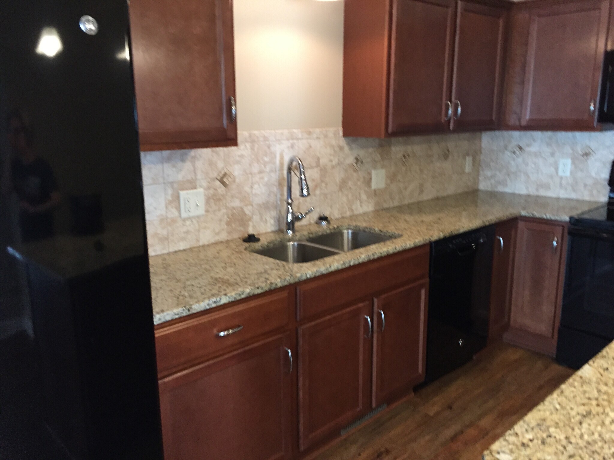 Building Photo - 2409 Wittenberg Ave SE