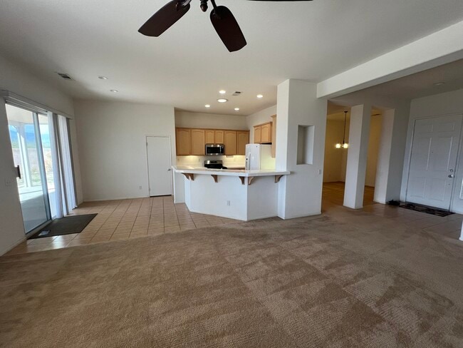 Building Photo - 13633 Overlook Dr