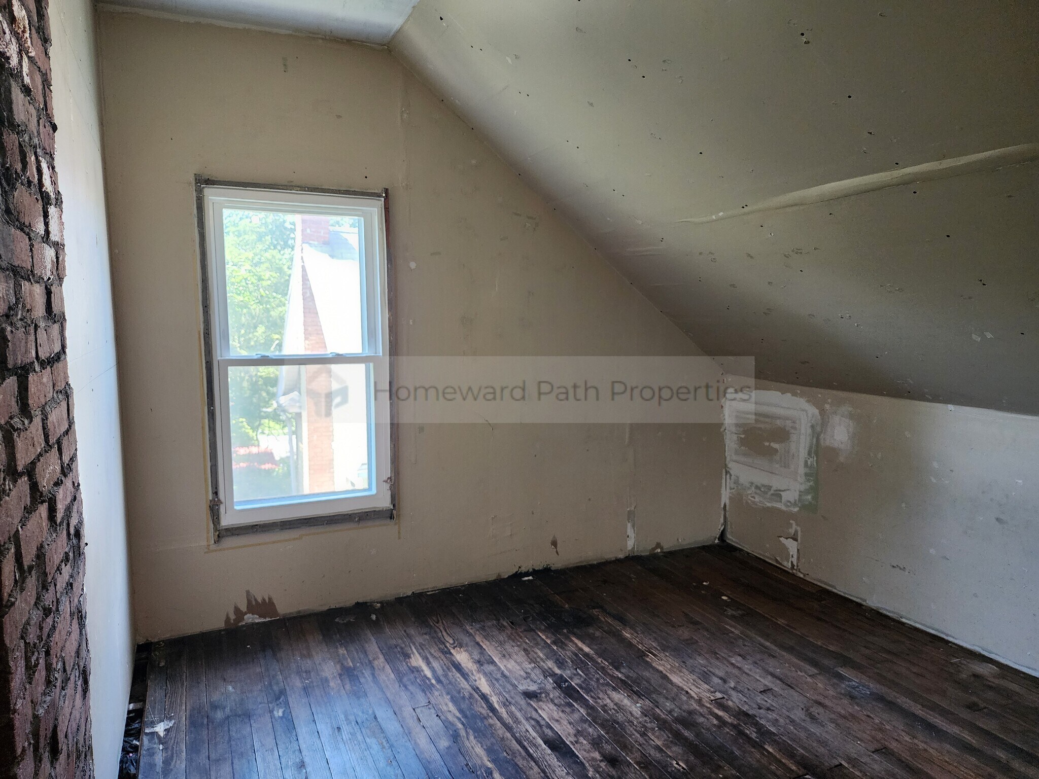 Attic for storage - 749 Roberts Ct