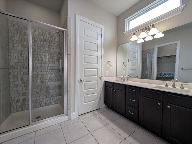 Building Photo - 3112 Bouchette Cove