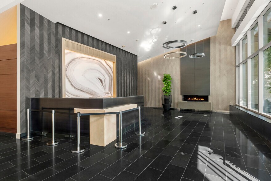 Building Photo - 1155 S Grand Ave