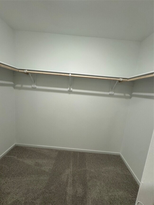 Building Photo - 28734 Bottom Grass Trl