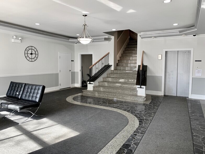 Sheridan Pratt Apartments 1200 W Pratt Blvd Chicago IL 60626