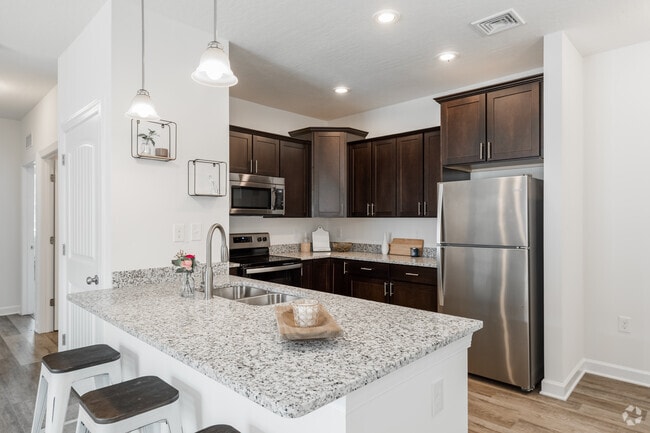 2BR, 2BA - 1,130SF - Kitchen